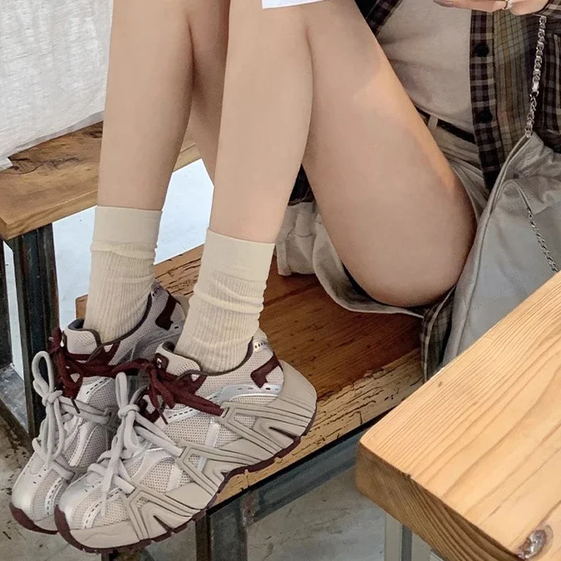 Jozhamta-女性用の通気性メッシュスニーカー、厚いヒール、プラットフォームシューズ、カジュアルテニスシューズ、春、ヴィンテージデイリーシューズ、サイズ35-40、2025