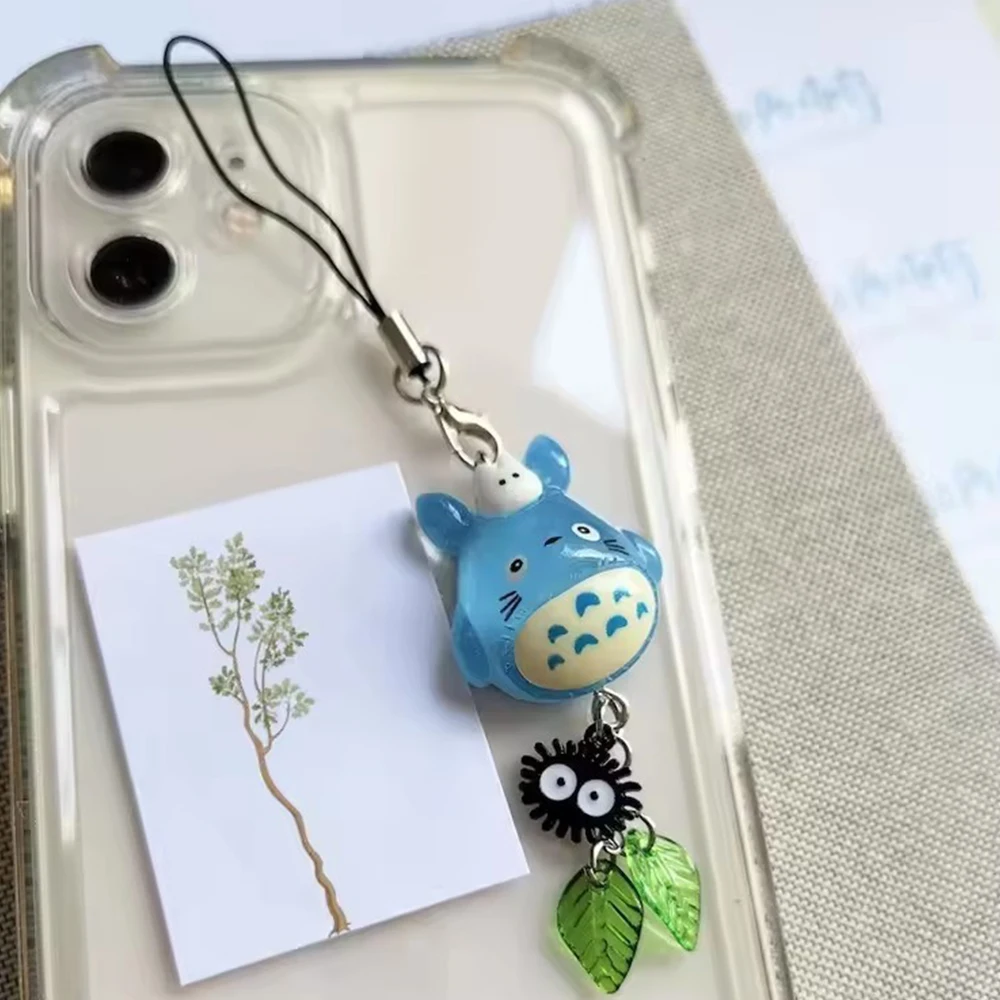 Kawaii azul Animal teléfono encanto cadena hollín negro Sprite llavero para mochila colgante Anime teléfono encanto