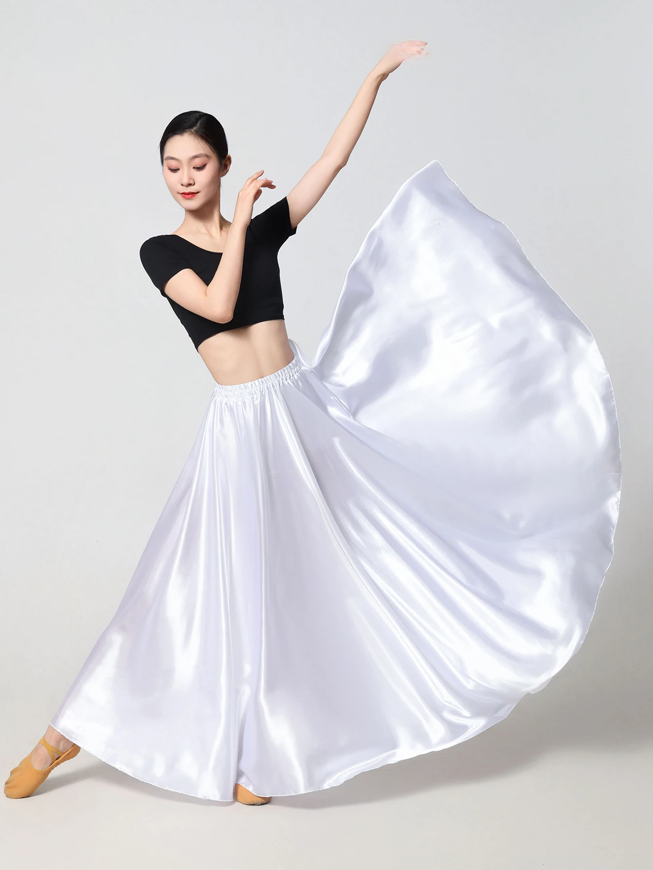 Falda larga de satén para mujer con cintura elástica para salón de baile, danza del vientre latina, falda de rendimiento circular completa