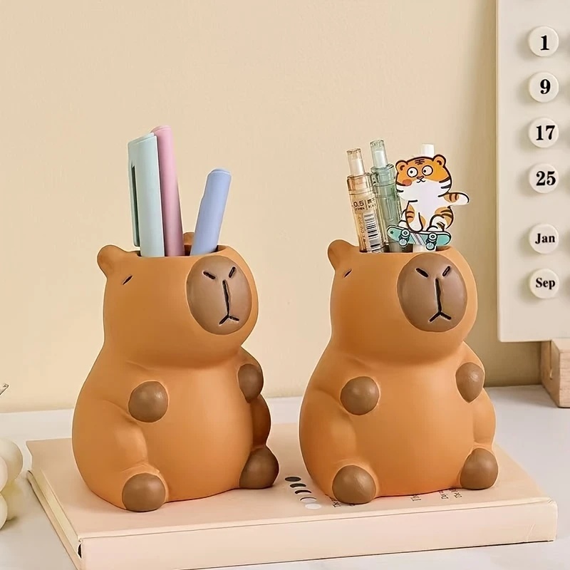 Cute Capybara Pen Holder Makeup Brush Organizer Perfect for Office Desk Decor and Creative Storage Solution Pen Holder for Des