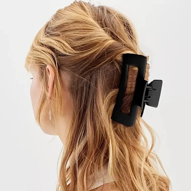 シンプルな透かし彫りのサメの髪の爪、大きなヘアクリップ、バックヘッドアクセサリー、単色、4個
