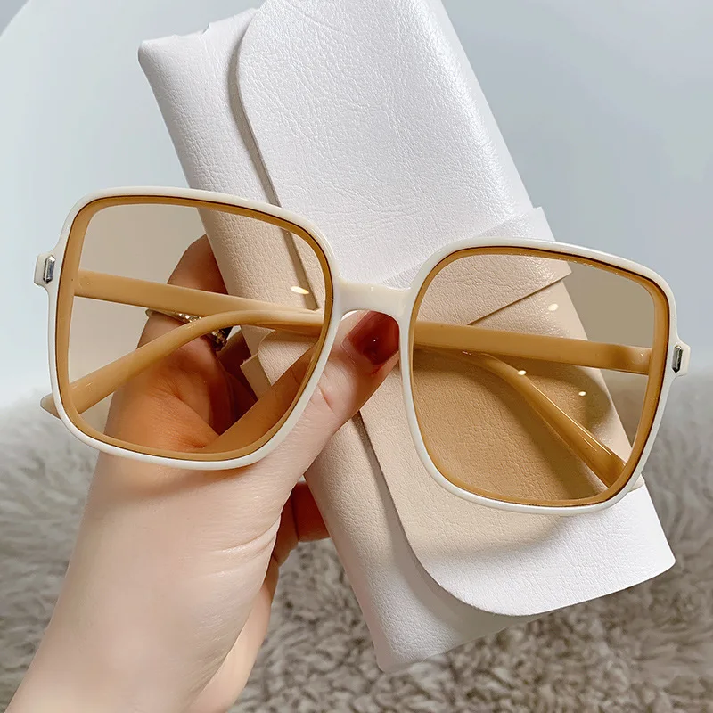 Óculos de sol quadrados oversized vintage 2025 moda feminina gradiente ao ar livre tons retro feminino design de marca de luxo