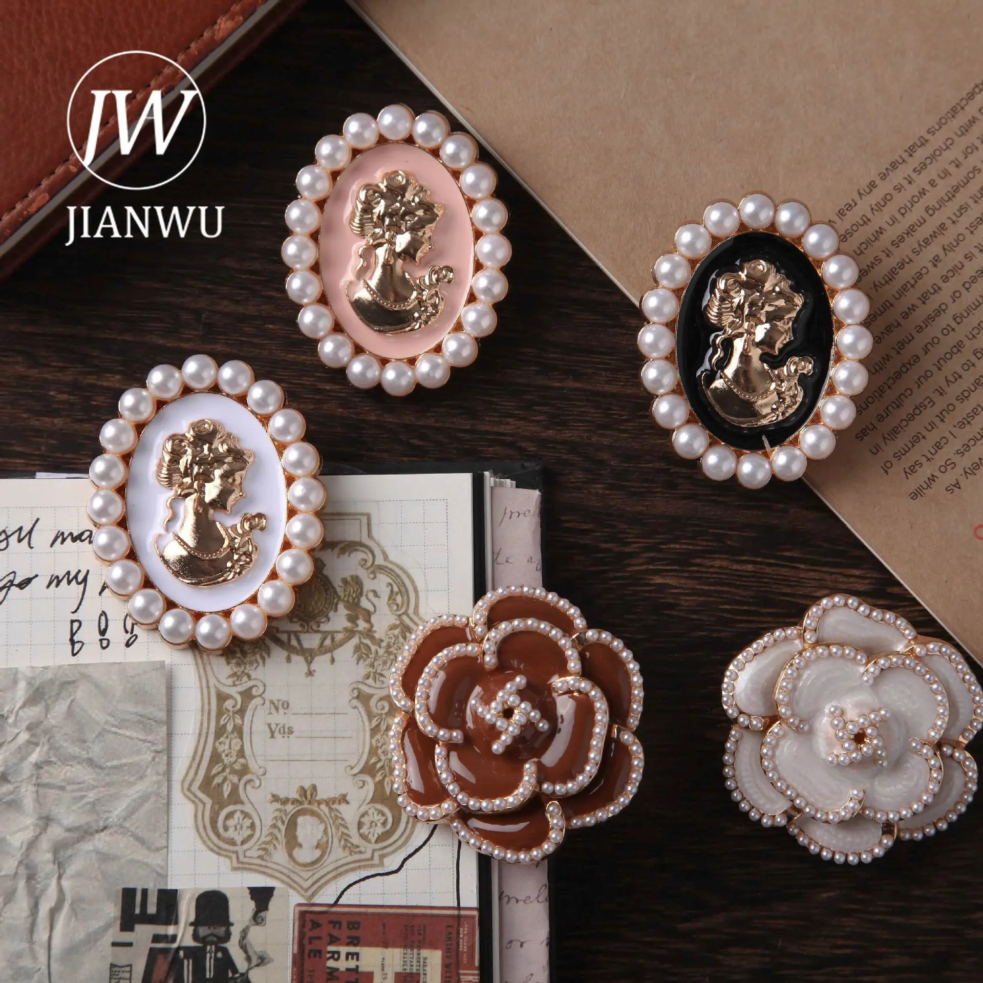 JIANWU Camellia Beauty Series Vintage Perlenblume Landschaftsbau Material Metallclip Kreatives DIY Journal Briefpapier