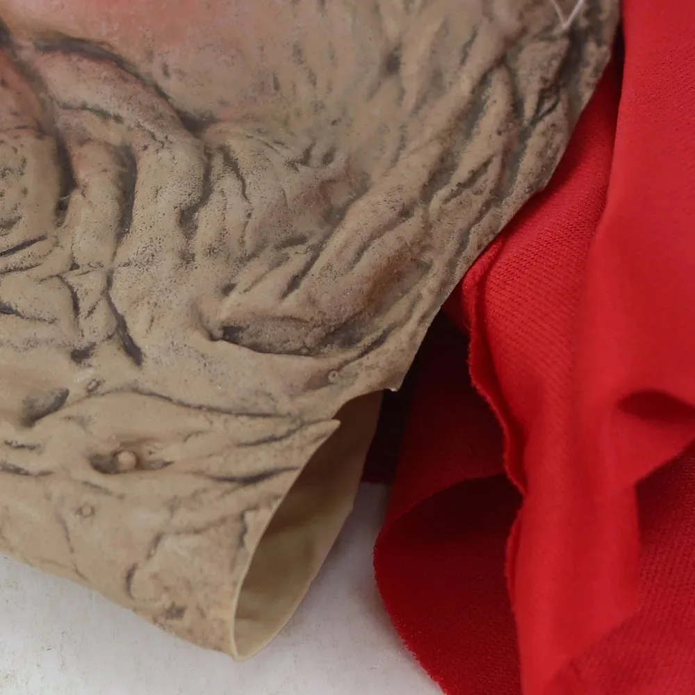 Divertente fumatori nonna vecchio Nana maschera in lattice signora nonna con viso rugoso e sciarpa rossa maschere puntelli per costumi da festa di Halloween