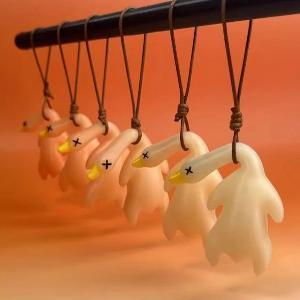 Monking Funny Color Change Duck Keychain UV Photochromic Simulation Roast Duck Car Pendants Keyring for Handbag Accessories Gift