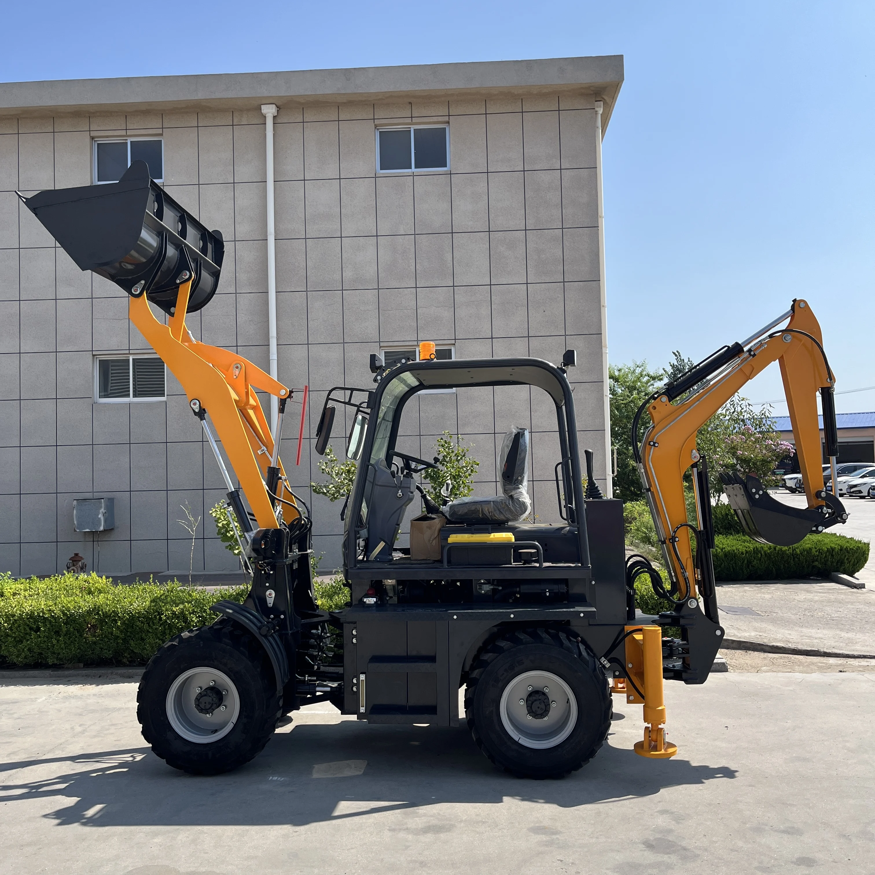 Agricultural tractor 4X4 Front Loader Wheel Backhoe Loader Free shipping Mini Backhoe Loader  Kubota tractor EPA Euro5 Engine