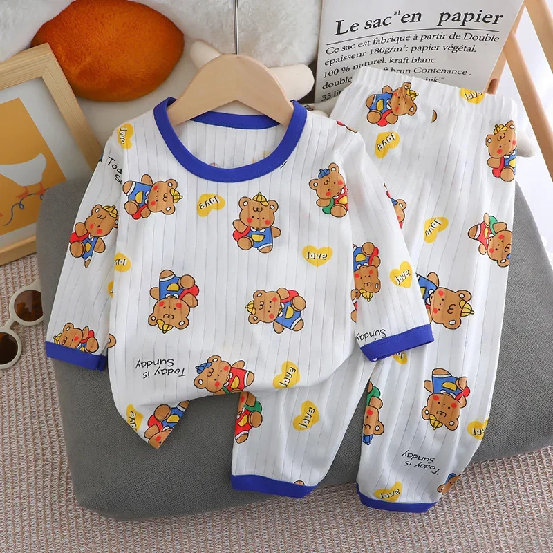 2024 ニューキッズボーイズガールズ夏の純粋な綿薄いパジャマかわいい漫画プリント長袖 Tシャツトップス + パンツベビー服セット