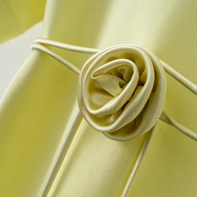 Camiseta básica de verano 2025, camiseta con flores blancas y amarillas