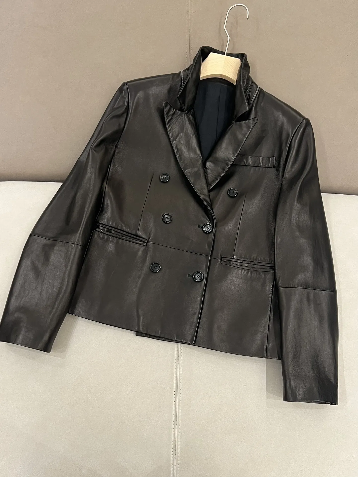 Unbeschichteter Schaffell-Blazer für Damen, Frühling, zweireihig, langärmelig, modische Damenanzugjacke