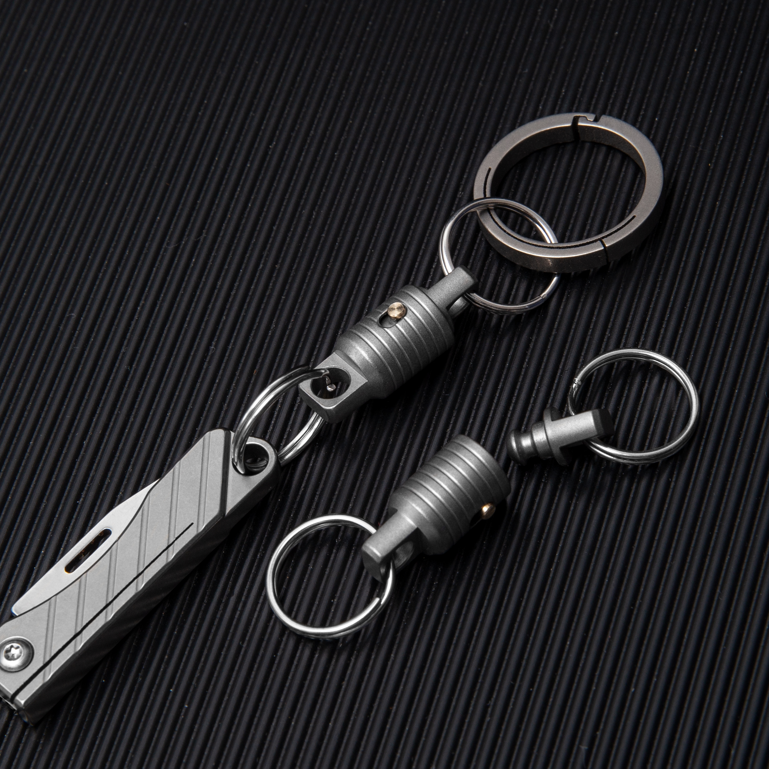 Portátil Titanium Alloy Mini Keychain, Durable Household Tool, Outdoor EDC Tool, Desmontagem rápida