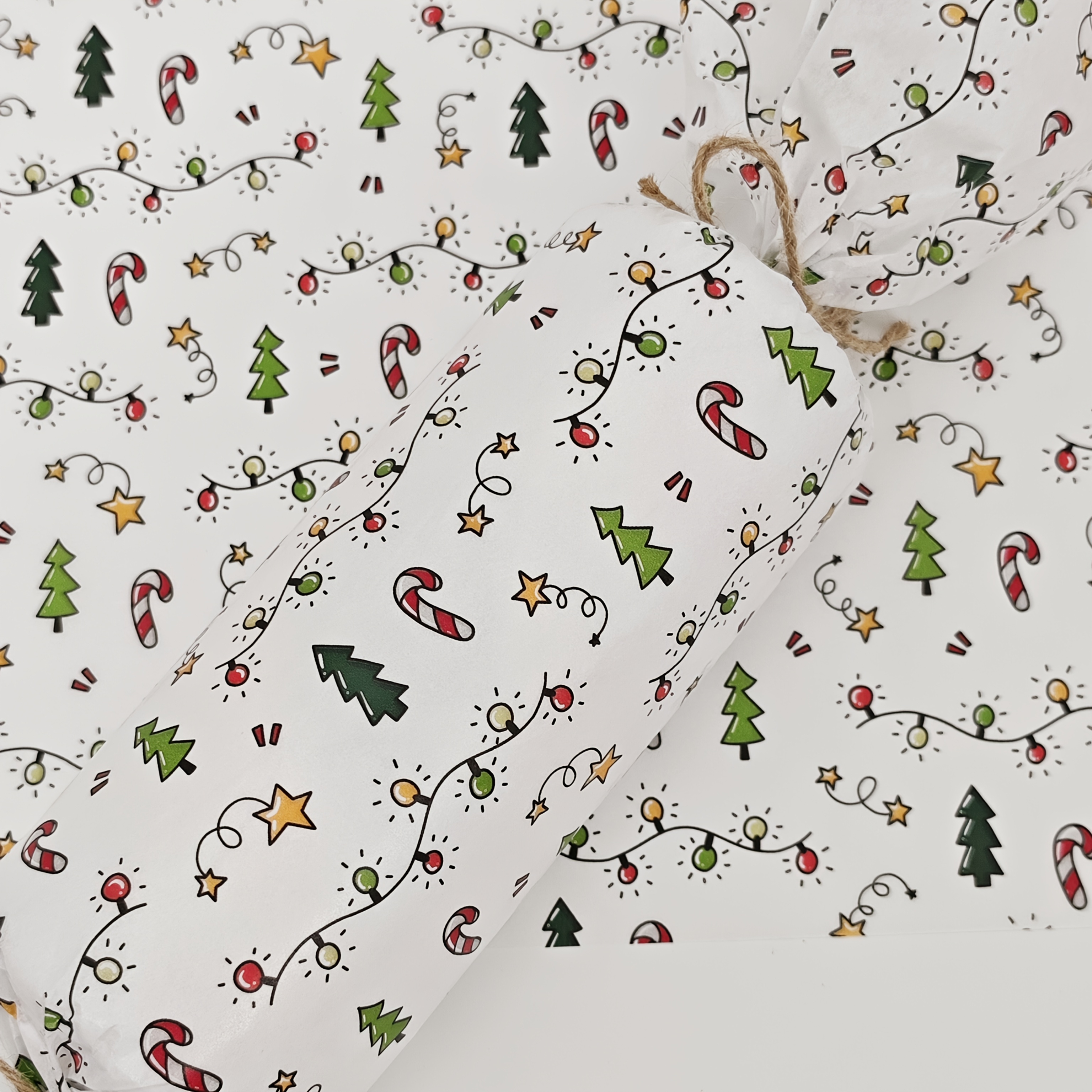 Christmas-Themed Tissue Paper, 50cm X 35cm Gift Wrapping Paper, Suitable for Weddings, Christmas, Birthday Gift Wrapping, Bouquet Wrapping, Gift Bag Filler, Party Favors