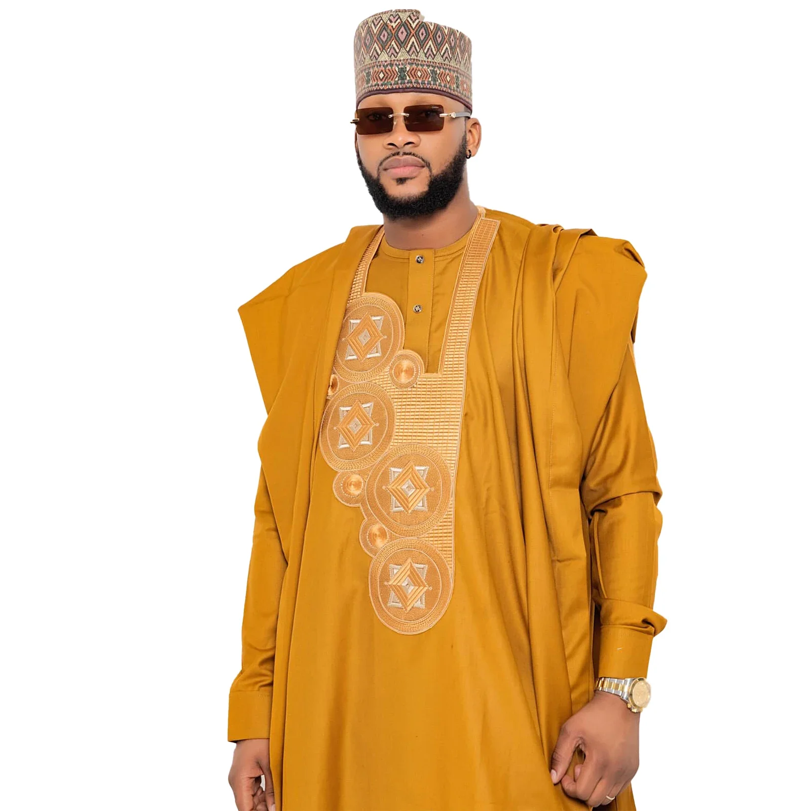 Ropa africana para hombres Conjunto tradicional de 3 piezas de manga larga con diseño bordado Bazin Riche