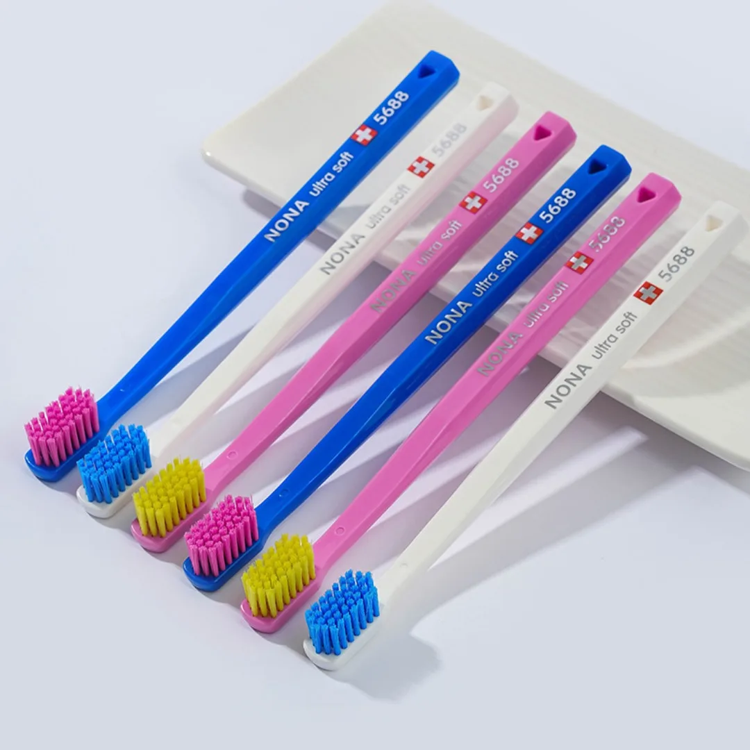 1 set Soft Toothbrush Three Colors Flossing Manual Full Head Teethbrush with Ultra Soft Cleaning for Adults