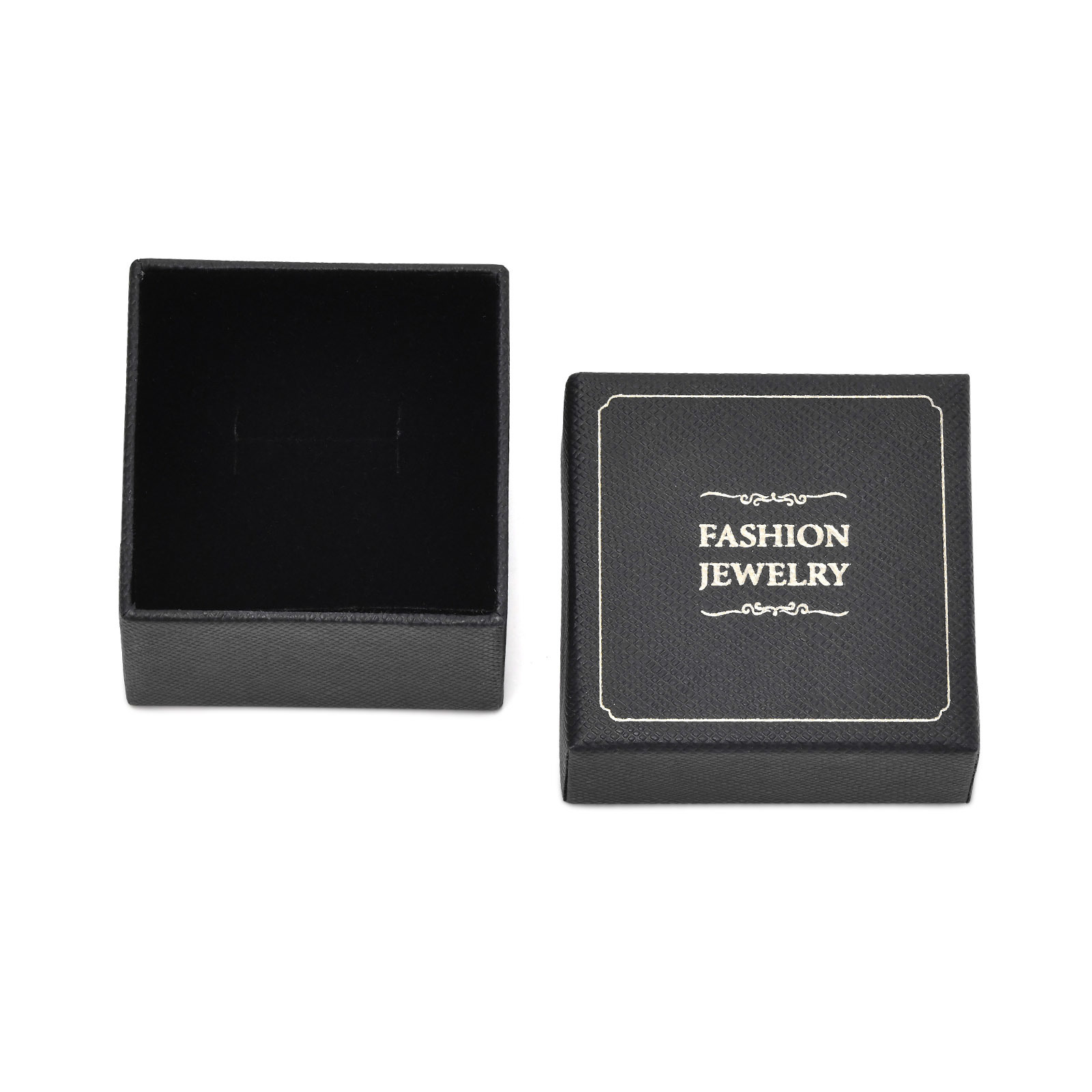 Посылка в бумажной коробке для подарков