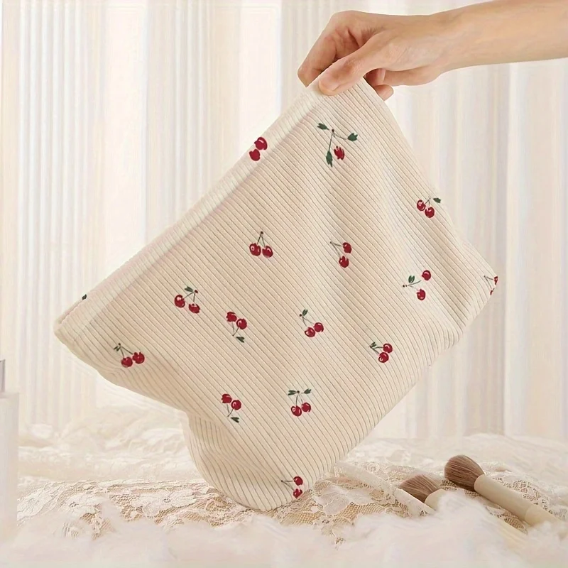 Modische Make-up-Tasche aus Cord mit Kirschmuster, großes Fassungsvermögen, leichte Make-up-Aufbewahrungsbox mit Reißverschluss, multifunktionale Tasche mit Futter