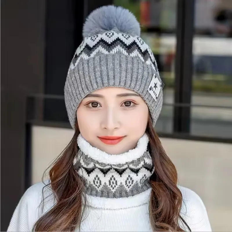 Conjunto de gorro y bufanda cálida de felpa para mujer, 2 uds., terciopelo, resistente al viento y al frío, protección para los oídos, conjunto para desplazamientos en bicicleta al aire libre