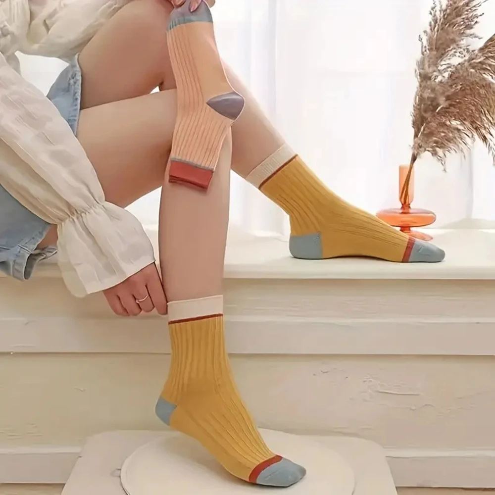 5/10/20/30 pares de calcetines de mujer con franjas de Color caramelo lindos calcetines Kawaii de longitud media Harajuku Otoño e Invierno calcetines suaves transpirables