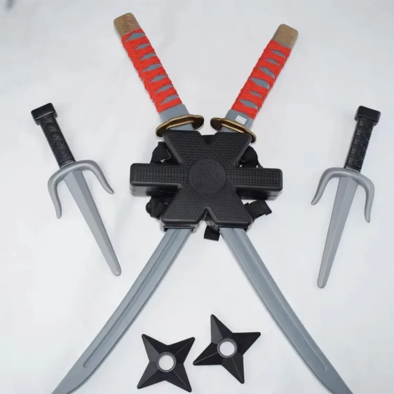 56 centimetri Halloween Samurai Ninja Plastica Retro Coltello Lungo Pugni 7 Pezzi in Un Set Deadpool Cos Doppia Spada Bambole Cosplay Giocattolo Regalo