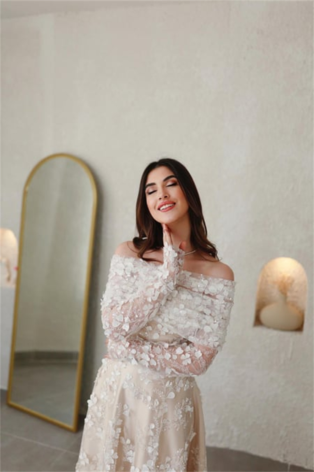 Bella Champagn Tule Vestidos de Noite Fora do Ombro A Linha Vestidos De Fiesta Elegante Mangas Compridas Tornozelo-comprimento فساتmavera