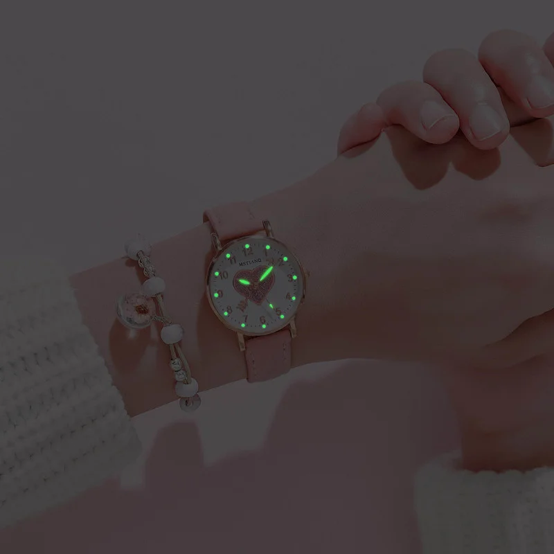 Lindo reloj con esfera en forma de corazón brillante para niños, luminoso fluorescente, reloj de moda para estudiantes, amor Simple en primera vista