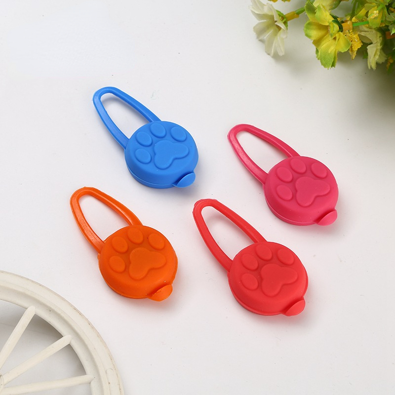 Đèn LED Nhiều Màu Sắc Đèn Pin Chó Mèo Cổ Phát Sáng Mặt Dây Chuyền Cho Thú Cưng Chó Đêm An Toàn Cho Thú Cưng Lãnh Đạo Vòng Cổ Phát Sáng Sáng Trang Trí Cổ Áo