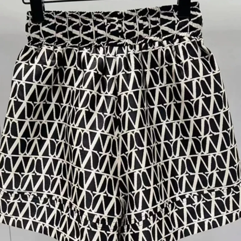 Calções com cintura elástica feminina com bolsos arco, cintura alta, solto, perna larga, casual, versátil, moda coreana, verão