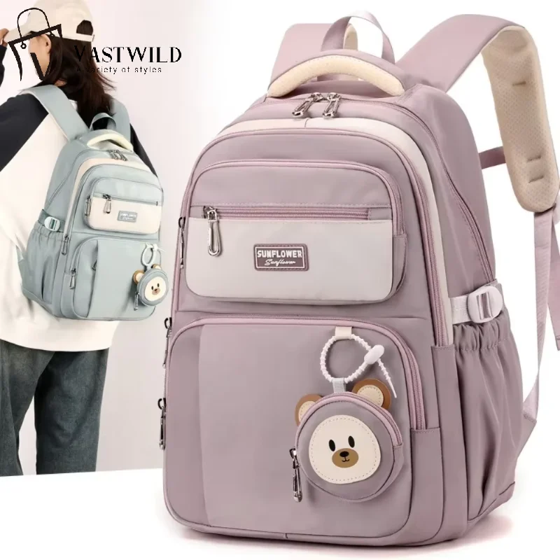 Large Capacity School Backpack For Women and Boys Lightweight Daypack College Book Bag Casual Schoolbag with Plush Pendant