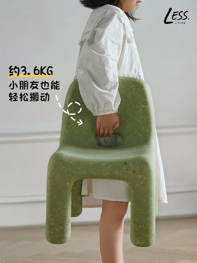 Mesa y sillas de estudio para niños pequeños, taburete de plástico para jardín de infantes, banco pequeño resistente y duradero