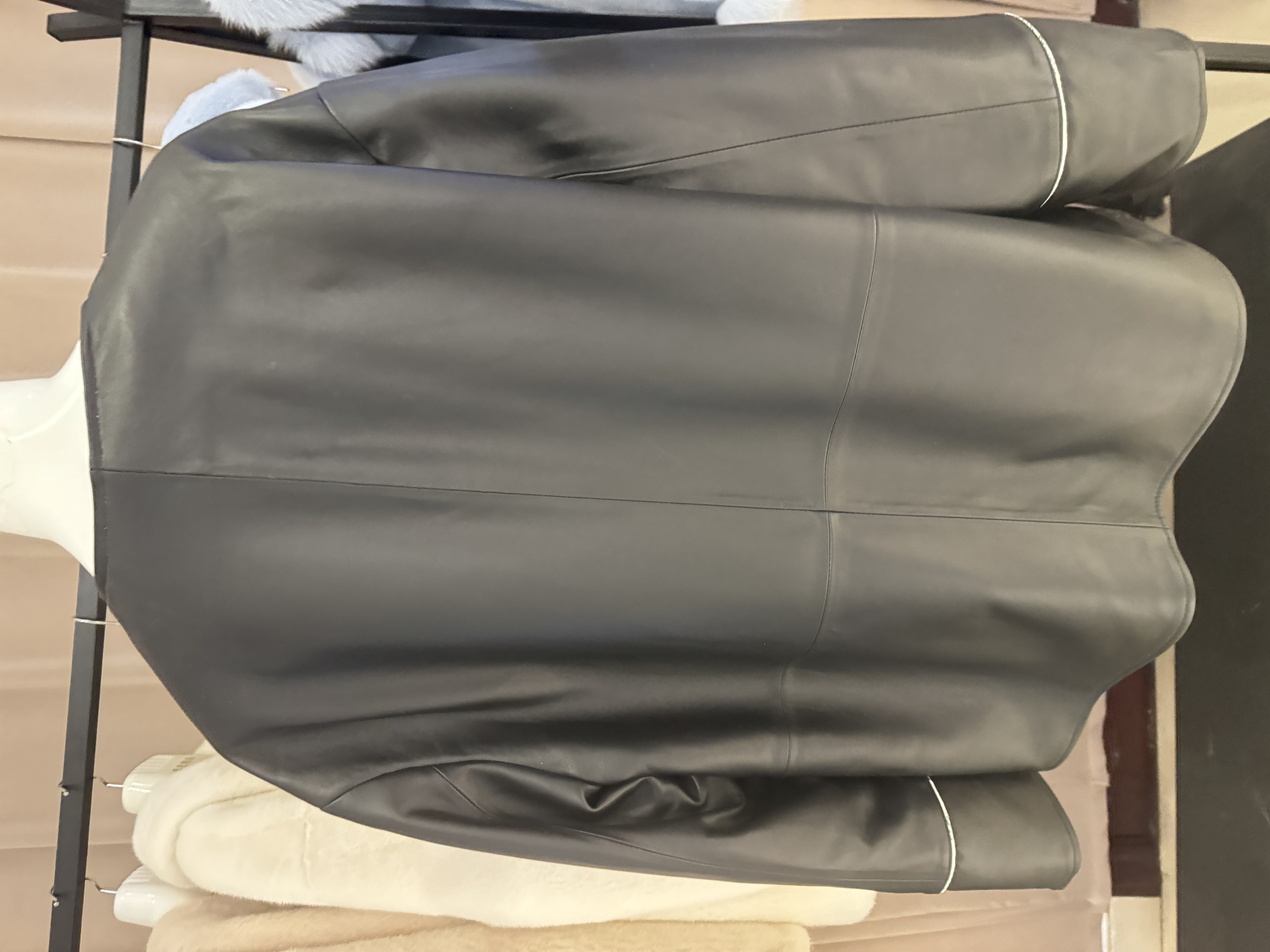 Casaco de pele de couro real feminino curto dupla face com seda natural pele de carneiro casaco curto feminino