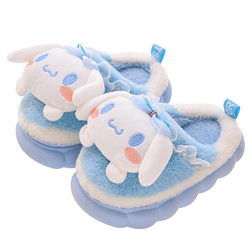 ครอบครัวหวานฤดูหนาว WARM รองเท้าแตะน่ารัก Kawaii รองเท้าแตะ Kuromi My Melody Hello Kitty Soft Sole รองเท้า