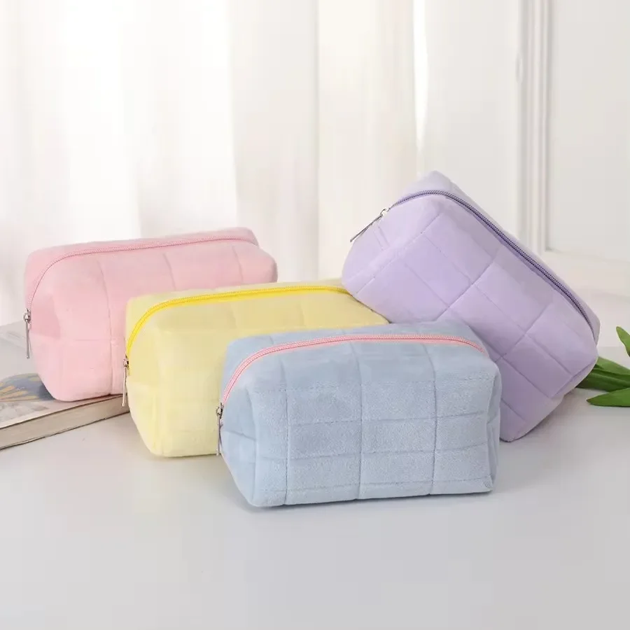 Bolsa de maquillaje sencilla, bolsa para bolígrafos de almohada, nivel de apariencia alta, bolsa de almohada de gran capacidad para mujer, bolsa de almacenamiento portátil