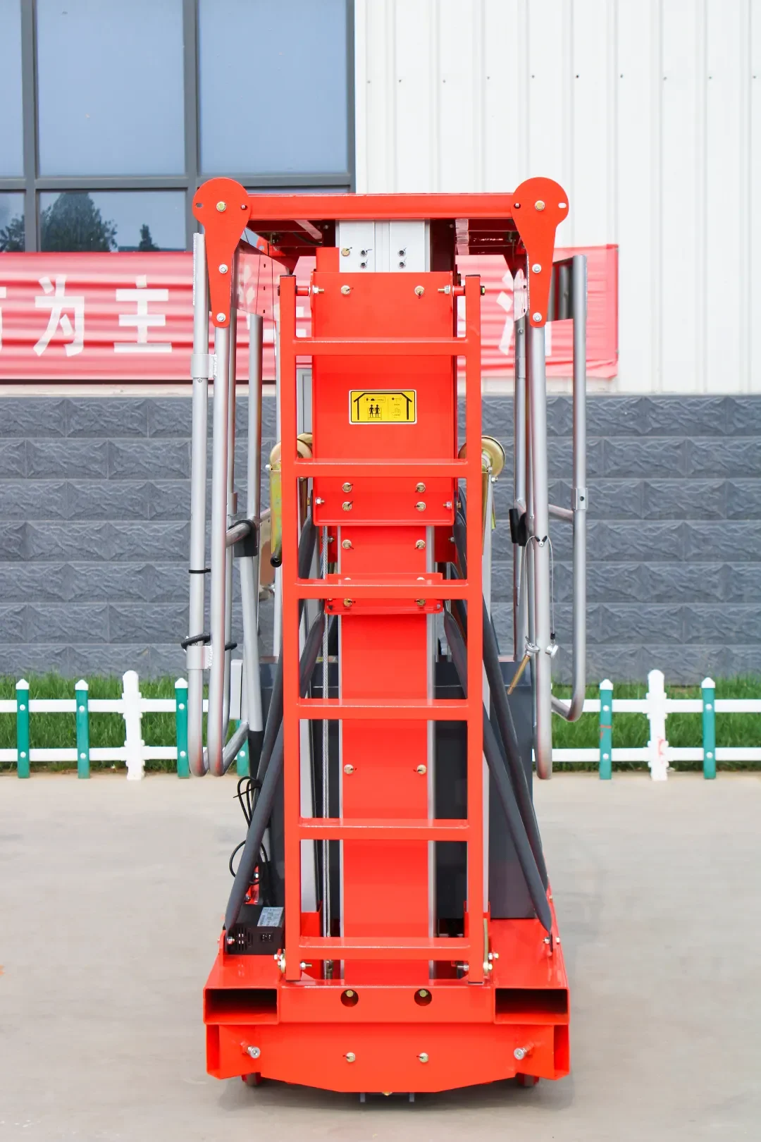 Everlift Piattaforma di lavoro Mobile in alluminio a doppio albero Prezzo di fabbrica Piattaforma di sollevamento elettrica in alluminio Sollevatore verticale a doppio albero
