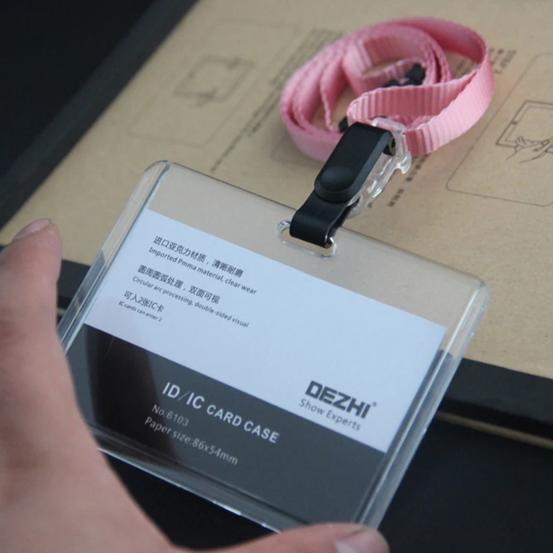 Portachiavi porta carte d'identità in acrilico trasparente Porta badge aziendale in plastica con supporto per clip per organizer con cordino Forniture per ufficio