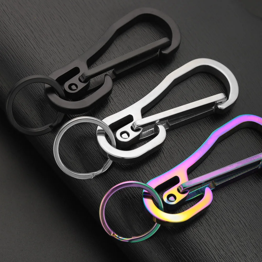 สแตนเลสสตีลพวงกุญแจตัวอักษรที่กำหนดเองคุณภาพสูง Keyring ส่วนบุคคลสำหรับชายรถ Buckle Key Chain ผู้ถือแหวน K415