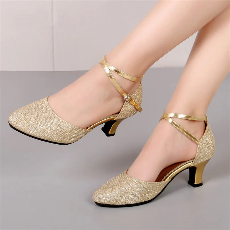 Zapatos de baile de salón estándar para mujer, zapatos de baile modernos con punta cerrada y purpurina, zapatos latinos de Salsa y salón de baile para niñas