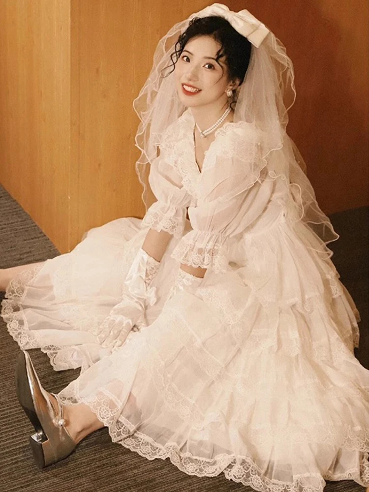 Vestido de Noiva Branco E 2025 Novo Estilo Princesa Romântica Aosfera de Noivado Tamanho Pequ Personalizado Longo...