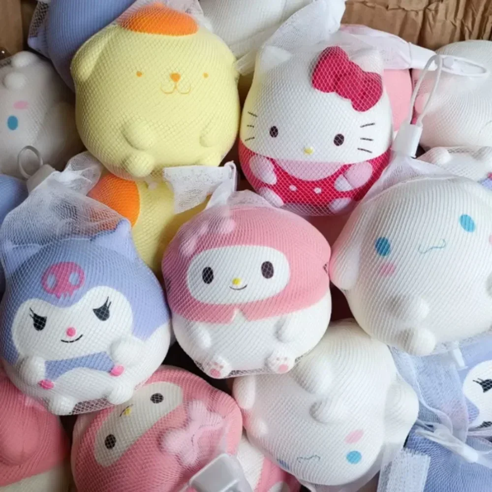 Sanrio Kawaii Melodie Decompressie Kuromi Cinnamoroll Stress Squishy Anime Cartoon kinderen Hand Pinch Speelgoed Healing Gift