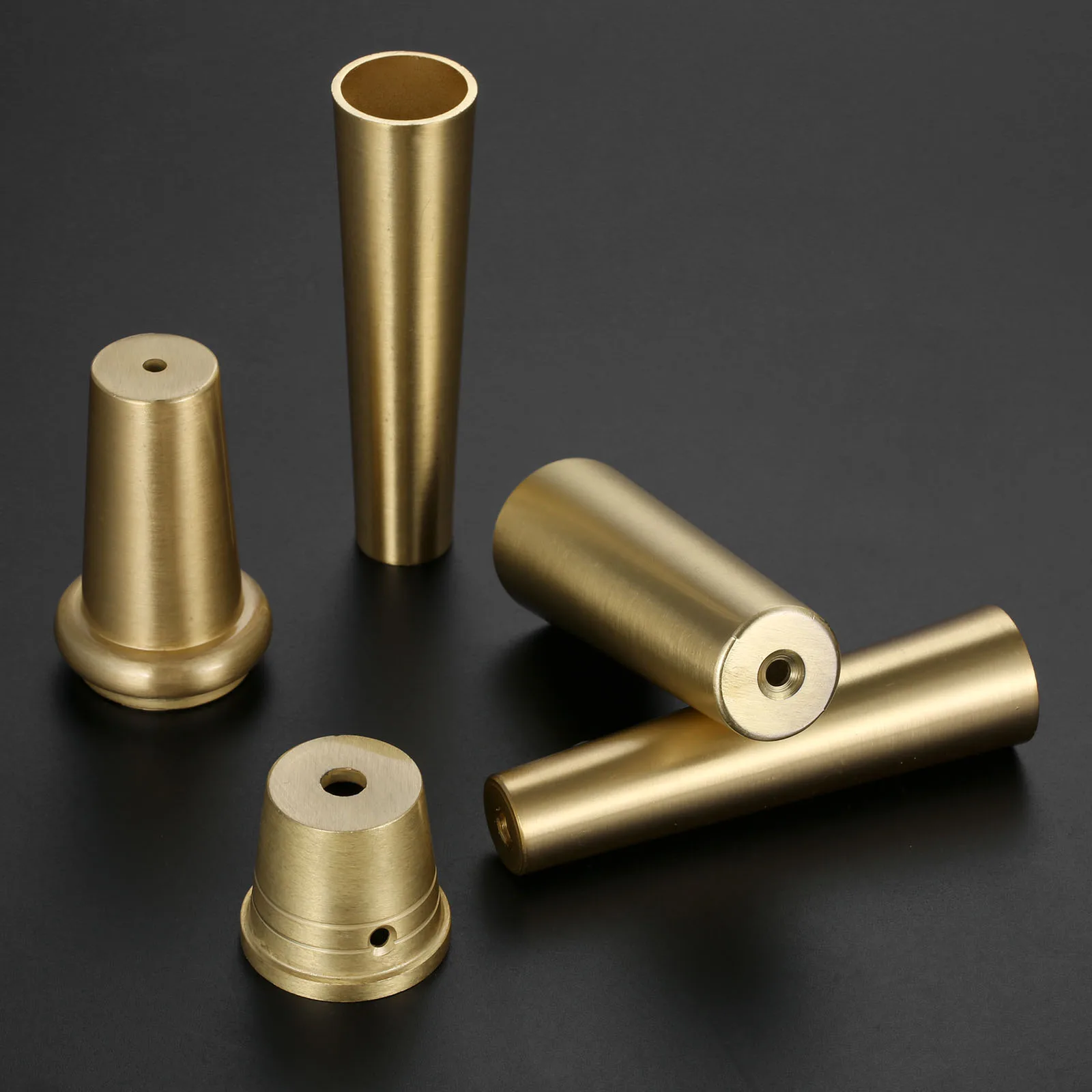1pc Coprigambe per mobili Piede Punta in rame massiccio Ottone spazzolato Tavolo Sedia Cilindro/Tappo conico Proteggi Decor 20-42mm Fondo sicuro Pad
