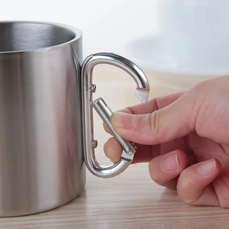 220/300ml Viaggio di campeggio Tazza in acciaio inossidabile Moschettone Maniglia con gancio Picnic Tazza d'acqua Viaggio all'aperto Escursione Tazza tazza portatile
