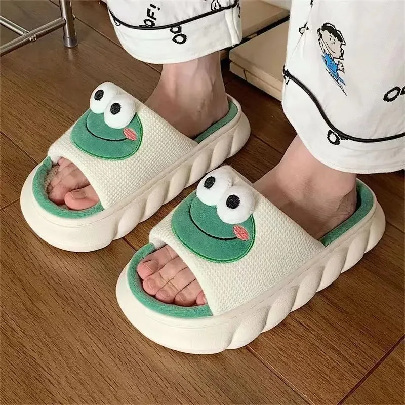 Pantoufles d'intérieur chaudes d'hiver pour femmes, pantoufles confortables à semelle douce et épaisse en lin grenouille, pantoufles antidérapantes pour couples
