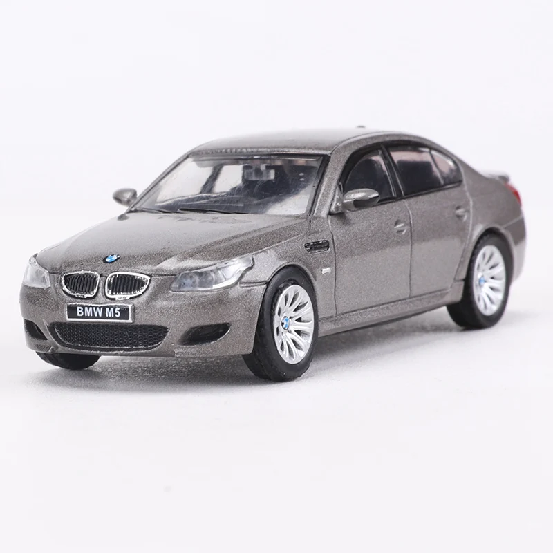 SHADOW 1:64 M5 E60 coche modelo de aleación para seis colores