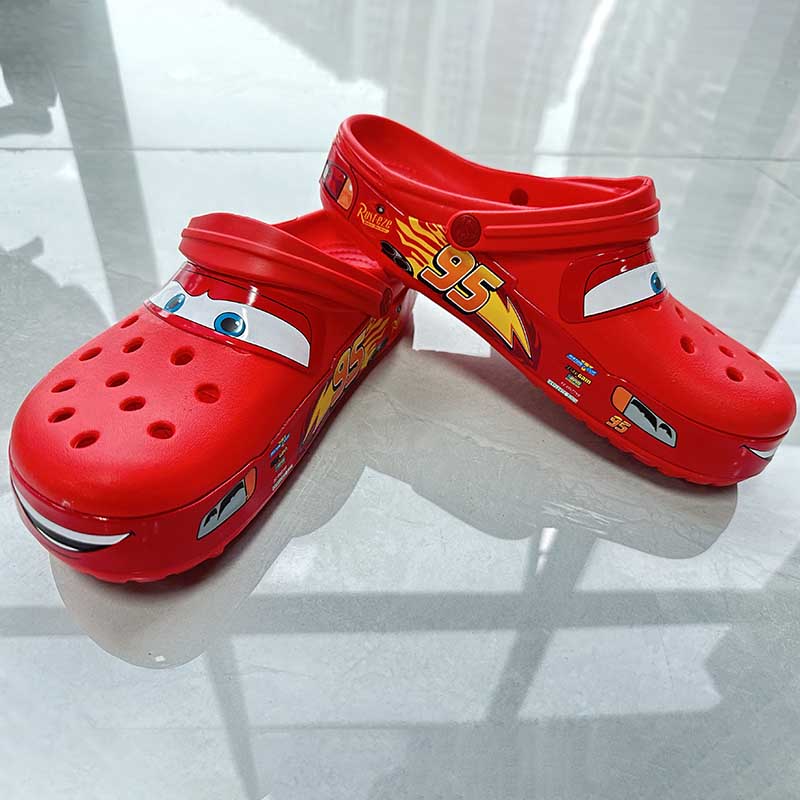 Disney pixar relâmpago mcqueens dos desenhos animados sólido à prova dwaterproof água chinelos ao ar livre sandálias casuais respirável tornozelo-envoltório eva sapatos presente