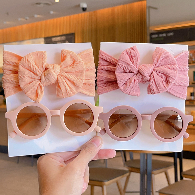 2 ชิ้น/เซ็ตเด็กใหม่สีทึบผ้าฝ้าย Bowknot กว้าง Hairband รอบแว่นตากันแดดชุดเด็กทารกแว่นตากันแดดเด็กอุปกรณ์เสริมผม