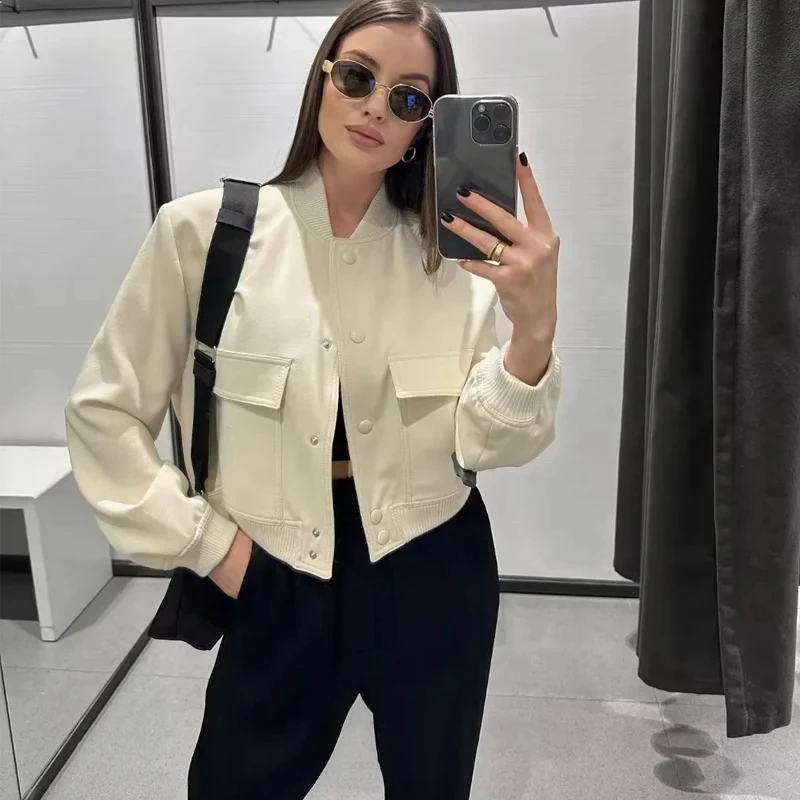 1PCS Kobieta Bomber Jacket Płaszcz Biały Jesień Zima Guzik Baseball Aviator Przycięte kurtki dla kobiet Długi rękaw Crop Odzież wierzchnia