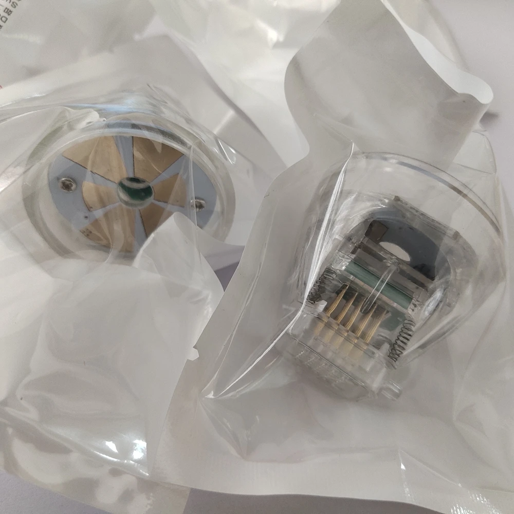 使い捨て金メッキマイクロニードル,10,25,64ピン,フラクショナルRFカートリッジ,2世代ナノタトゥーアクセサリー
