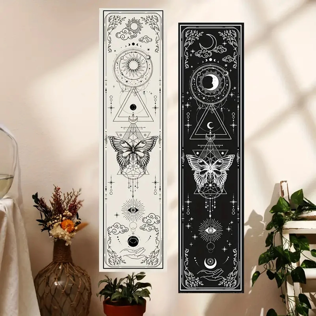 Tapiz Vertical gótico Witchy Sun & Moon, mariposa blanca y negra, colgante de pared para sala de estar, dormitorio, decoración estética del hogar