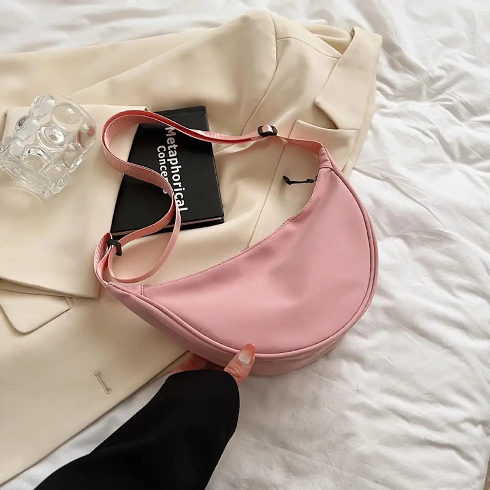 ไนลอนCrossbodyกระเป๋าผู้หญิงแฟชั่นแบบพกพาHobosกีฬากระเป๋าใต้วงแขนกระเป๋านักเรียนDumpling Shapeไหล่กระเป๋า