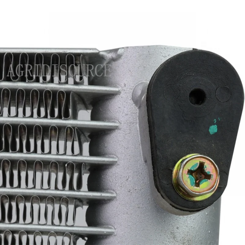 TS 04812010001     Conjunto de condensador para máquinas e equipamentos agrícolas Foton Lovol Tratores agrícolas