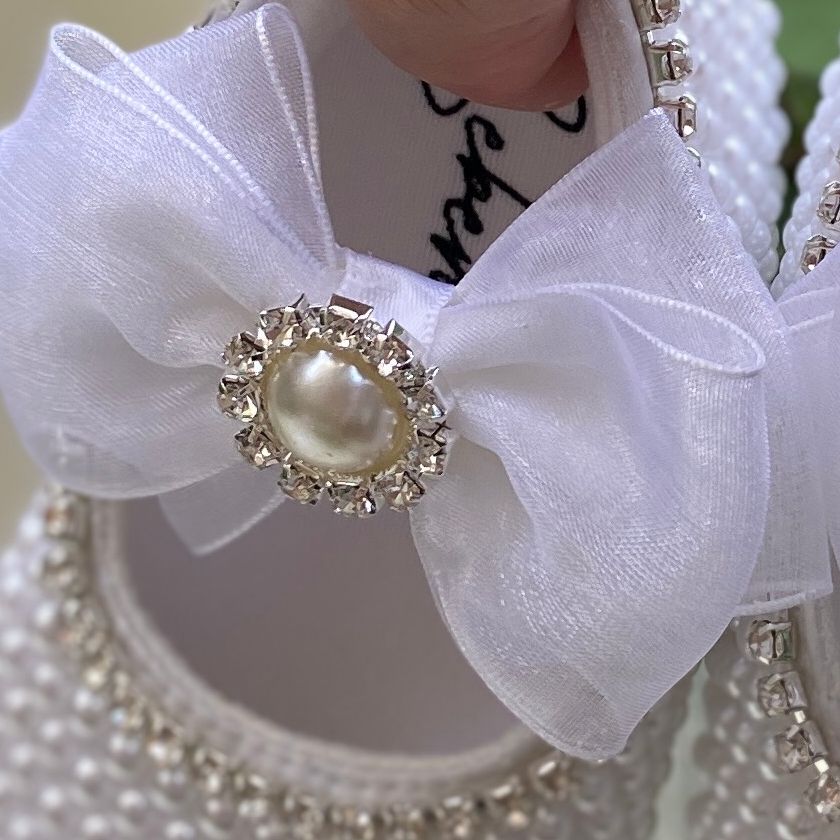 Dollbling, zapatos de cuna de bebé hechos a mano con perlas blancas y diamantes de imitación ostentosos, traje de bautizo, boda, Organza brillante, zapatos de bautismo de 0 a 3m
