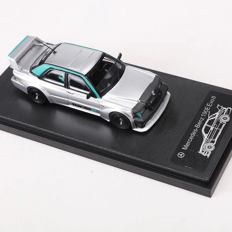 RM MODELO 1:64 190E W201 Coche modelo de aleación